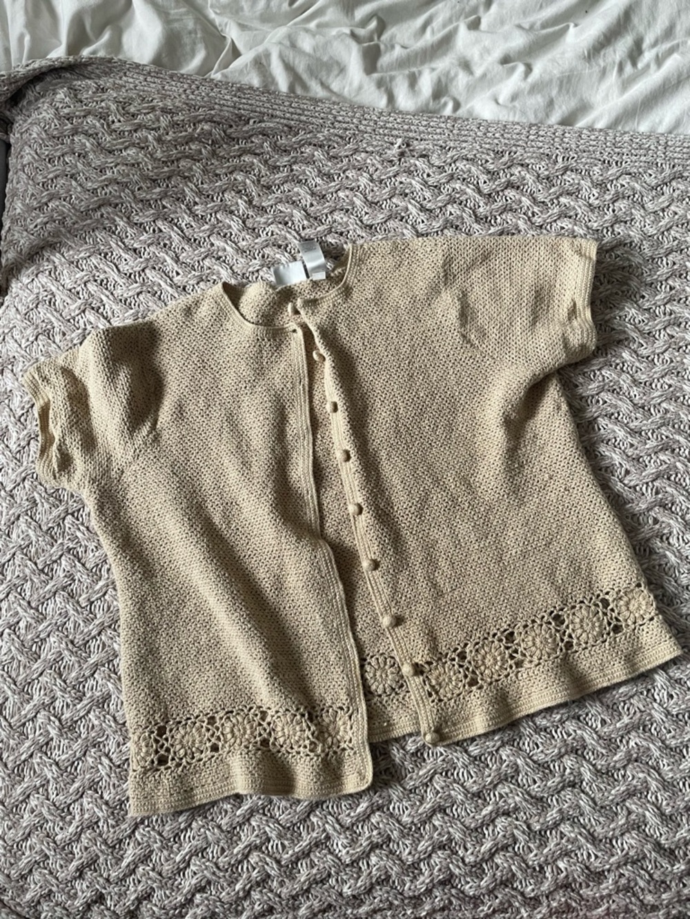 Liz Claiborne Cotton | Beige Knit Short-Sleeve Button Cardigan